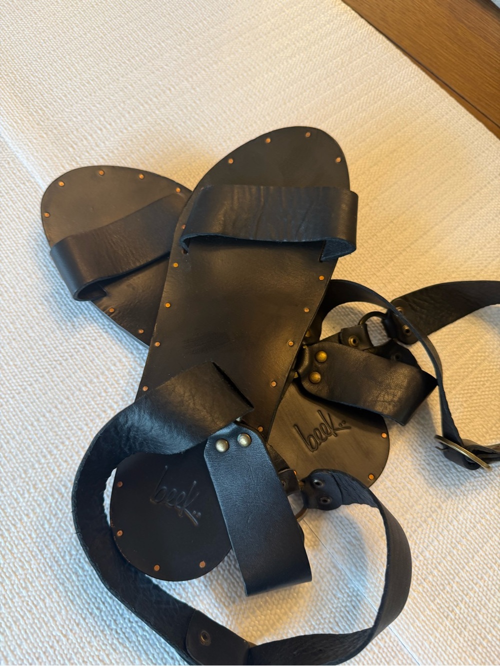 Beek Black Kinglet Cuff Sandals - Size 10